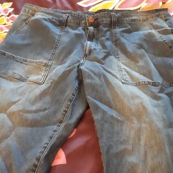 Forever 21 Carpenter Jeans - Picture 7 of 8